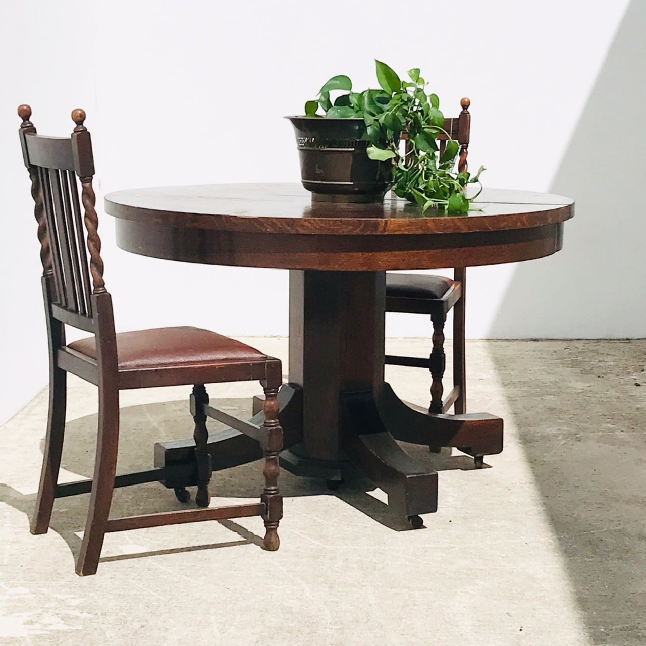 FURNITURE & DECOR | Revival Vintage